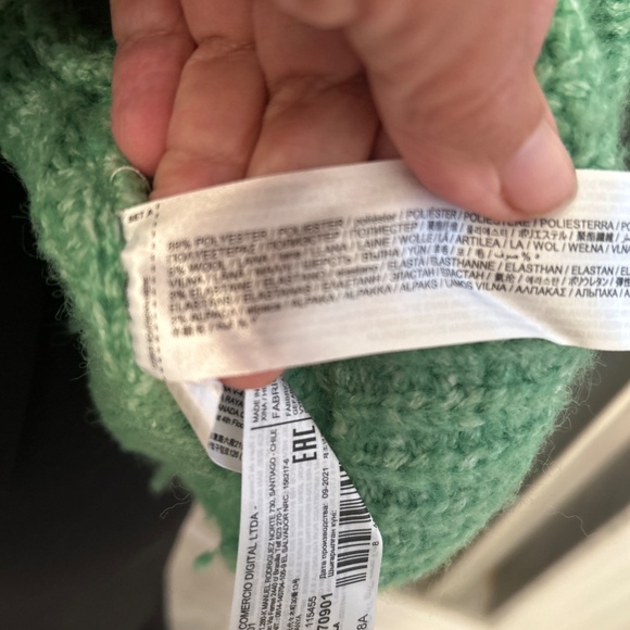 Chunky oversized Knit Green Sweater - Picture 6 of 6